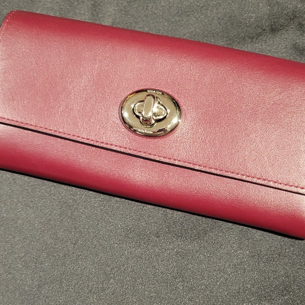 Coach Envelope Wallet Burgundy